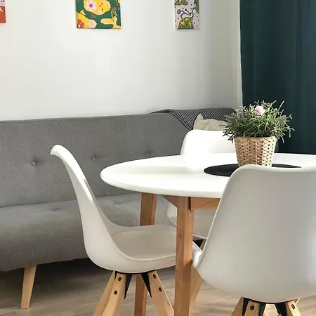 Cozy And Compact In Tikkurila Vantaa