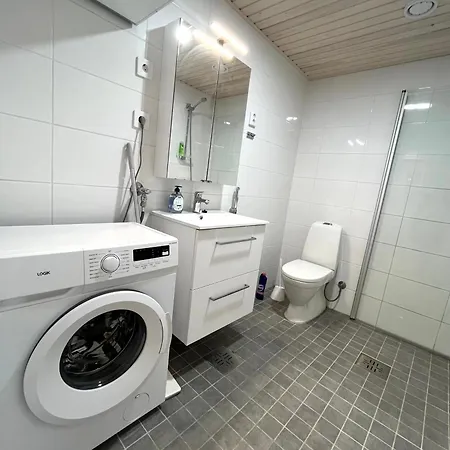 Cozy&compact Near Tikkurila Train Station In