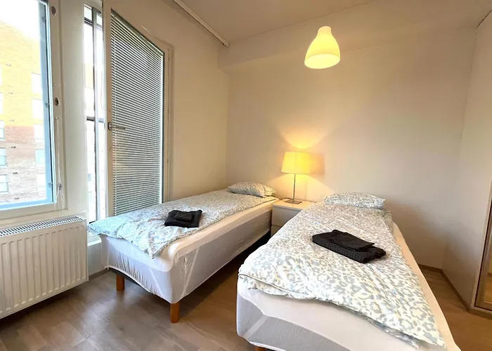 Cozy&compact Near Tikkurila Train Station In فانتا